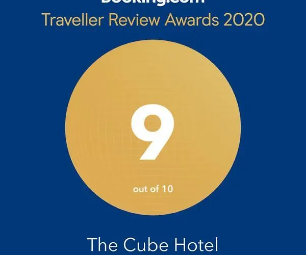 Hostel The Cube
