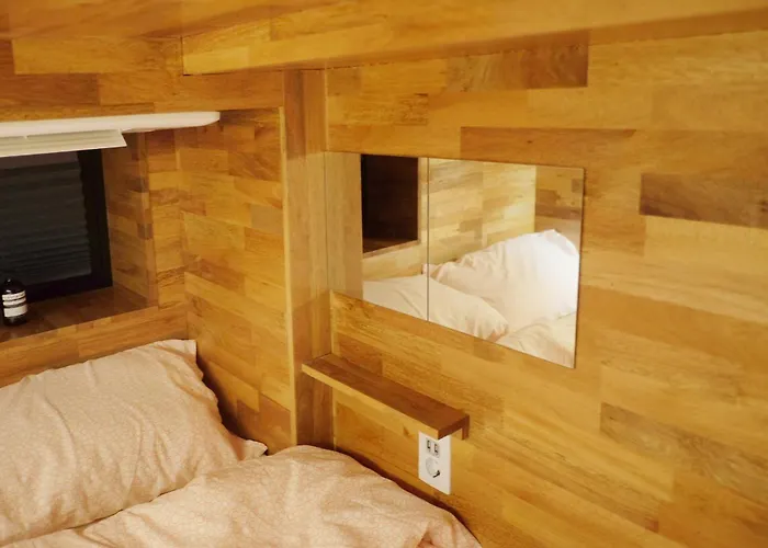 Hostel The Cube